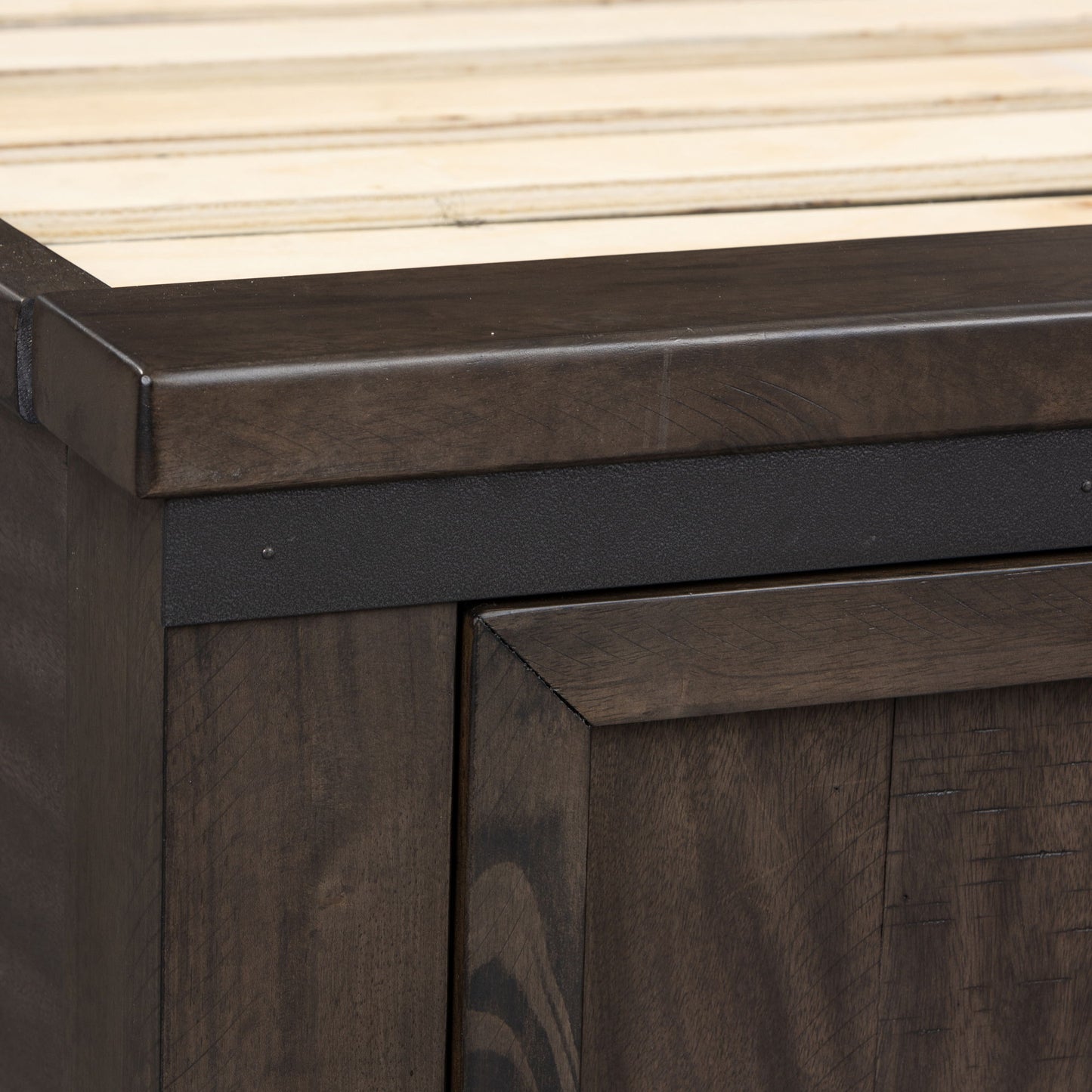 Thornwood Hills - Bookcase Bed