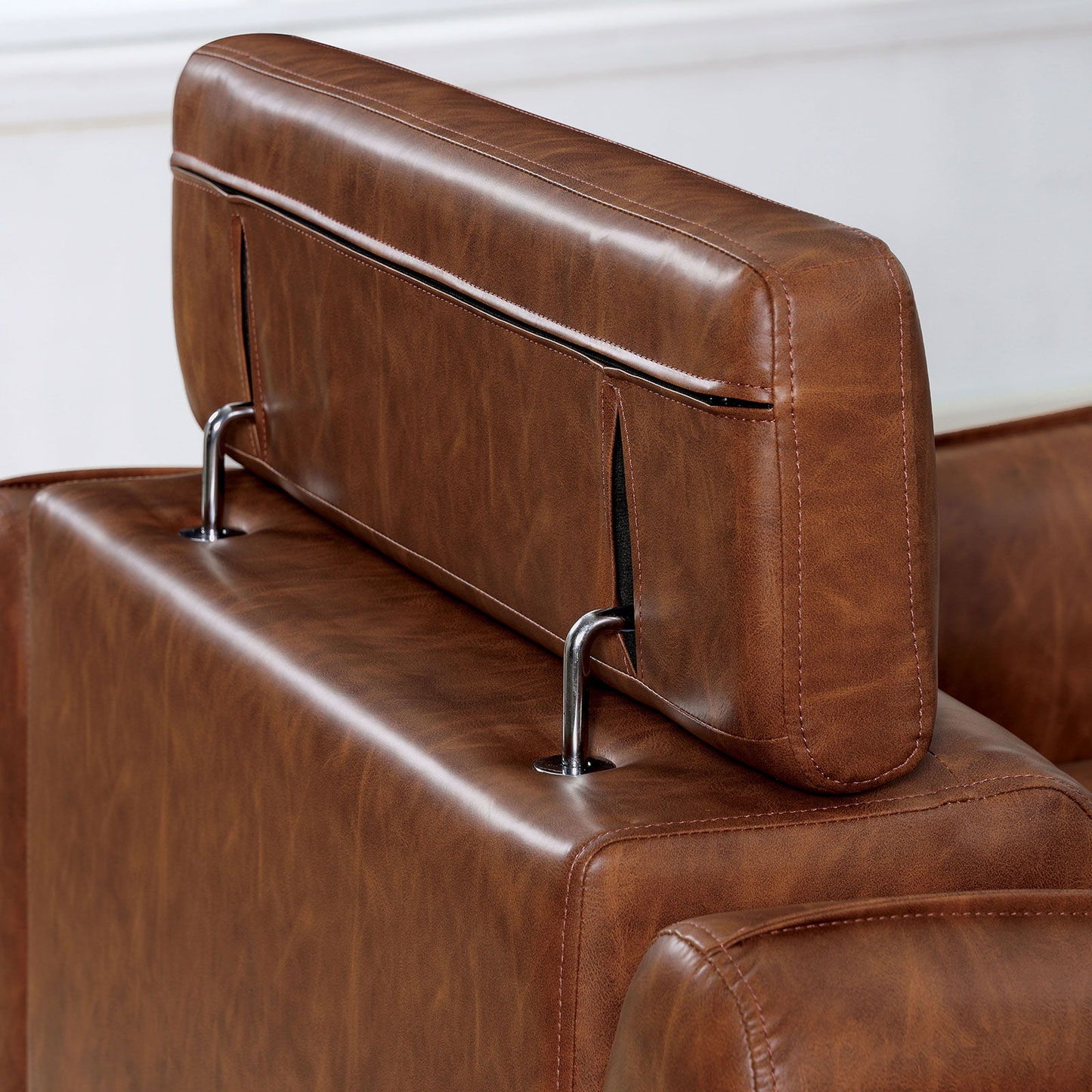 Holmestrand - Chair - Brown