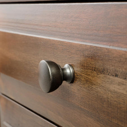 Avenue - 8-Drawer Dresser
