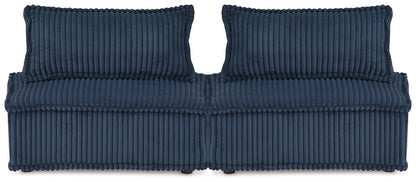 Bales - Sectional