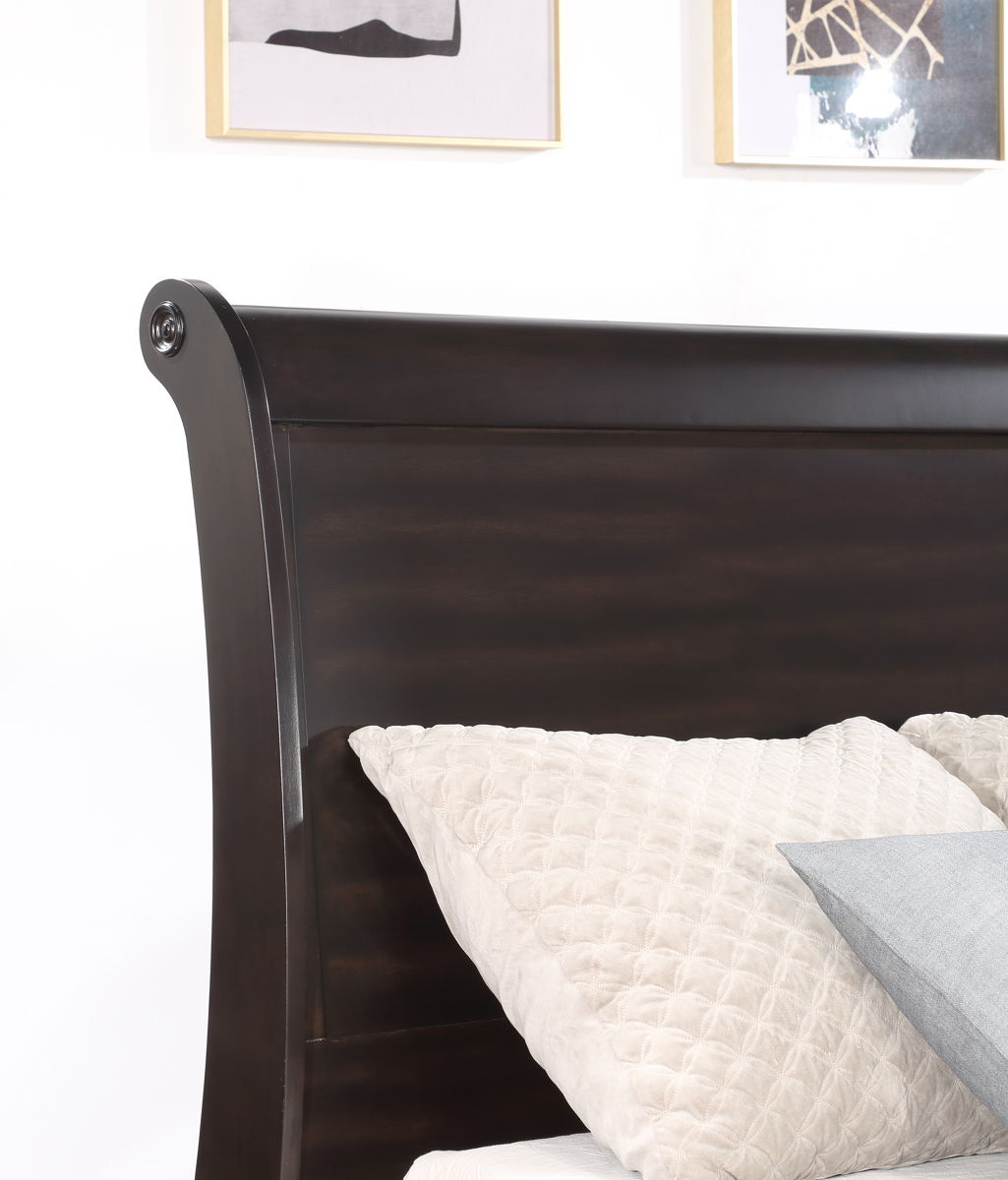Dominique - Bed